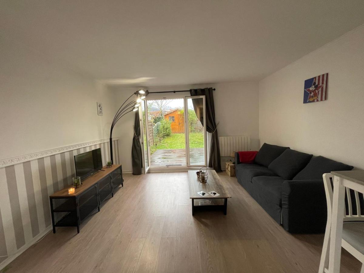 Studio Cosy A 10 Minutes De Disneyland Paris Bailly-Romainvilliers Eksteriør billede